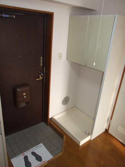 町田市森野２丁目の賃貸マンションの玄関