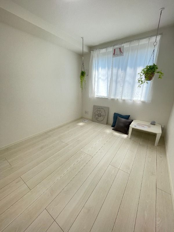 丘の上のフルールの居間・リビング