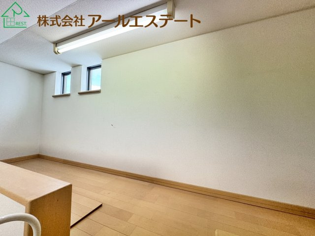加古川市米田町平津　　　JR「宝殿駅」徒歩3分の収納
