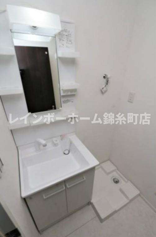 レイエス市川の独立洗面台