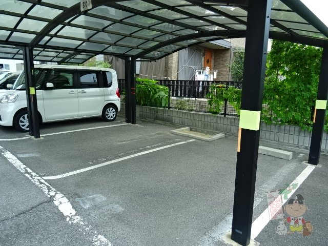 グローヴ柚ノ木の駐車場