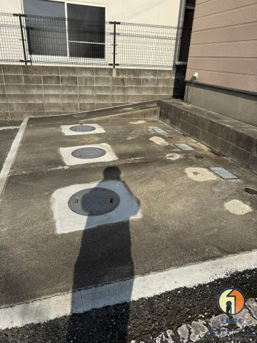 グリーンハウスの駐車場