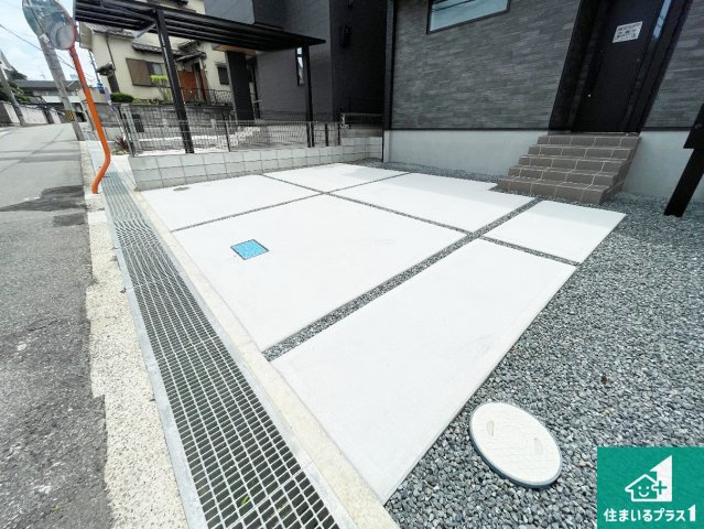 5日(土)6日(日)現地ご見学可能！　川西市東畦野　第1期　新築一戸建ての駐車場|駐車スペース！散水栓があるので、こまめに愛車を洗えます！