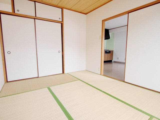 ツインズあまの　A棟の和室
