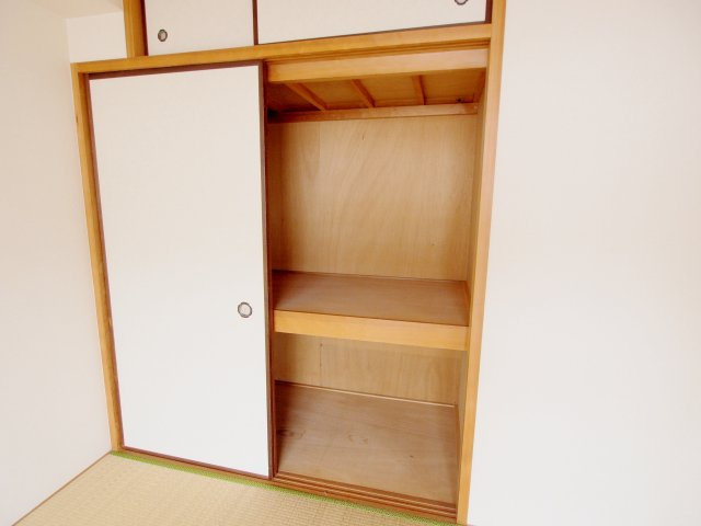 ツインズあまの　A棟の収納