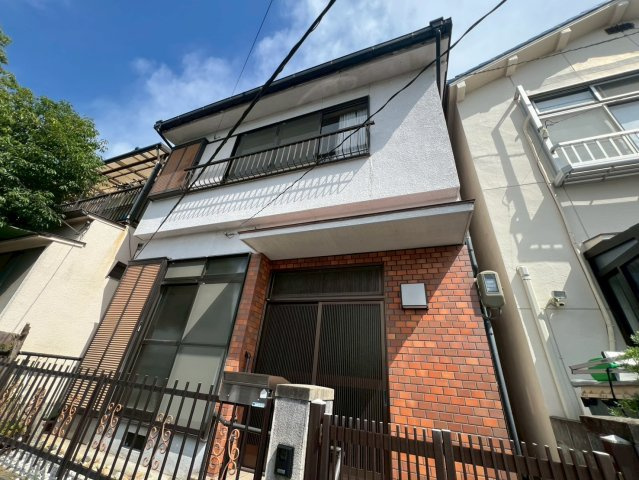 舞子坂4丁目貸家の外観