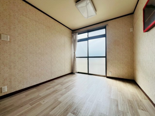 舞子坂4丁目貸家の寝室