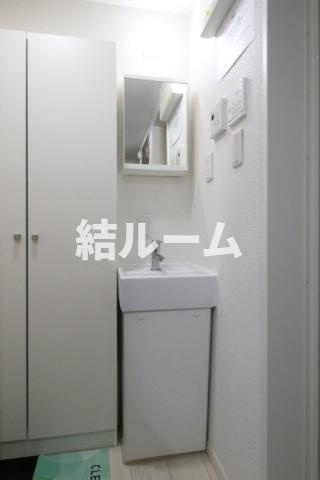 練馬区貫井１丁目のアパートの洗面所