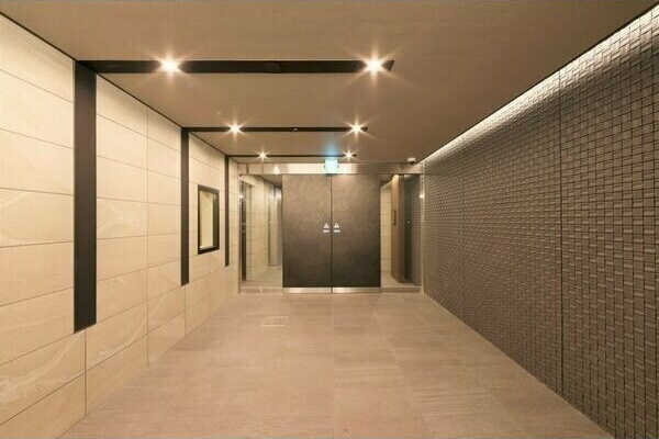 S-RESIDENCE名駅Northのエントランス