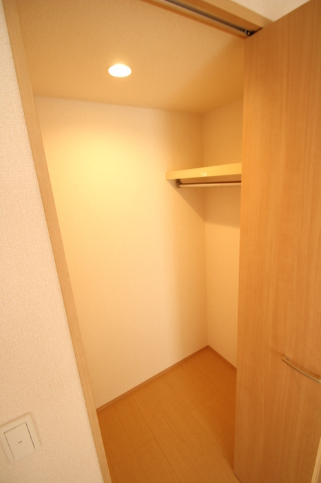 キャトルセゾン　Ｆの収納