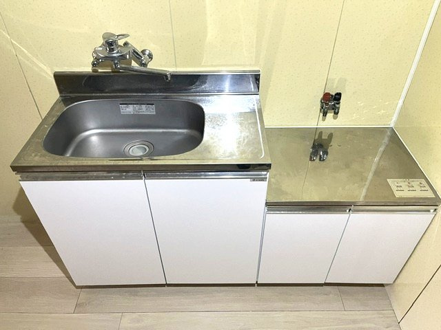 杉並区高円寺北２丁目のアパートのキッチン