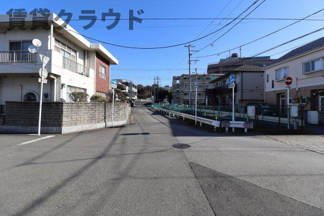 明幸2番館の駐車場