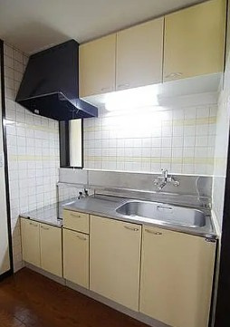 座間市緑ケ丘４丁目の賃貸マンションのキッチン