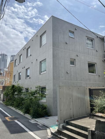 新宿区西新宿４丁目の賃貸マンション