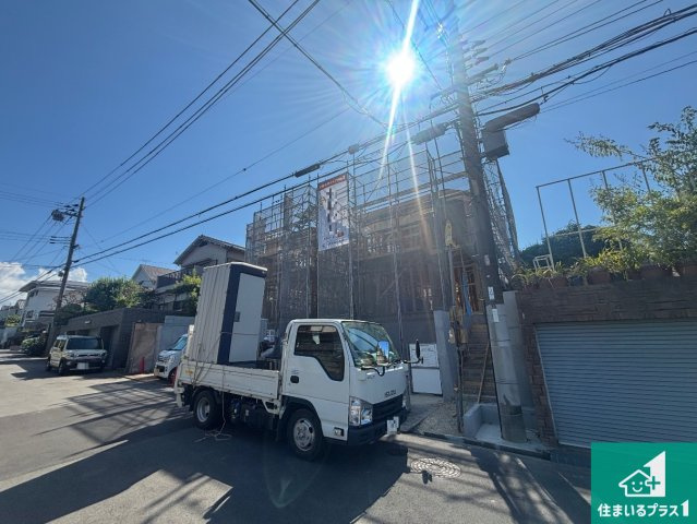 堺市南区赤坂台　第9期　新築一戸建ての外観|周辺は落ち着いた街並みの住宅地！子育てがしやすい住環境です！まだ未完成ですが、現地でしかわからない事もございます。是非一度ご覧ください。