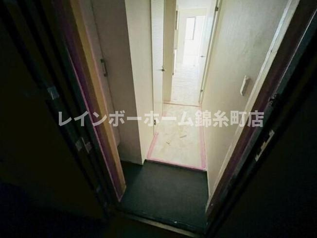 ヴランドール葛西の玄関
