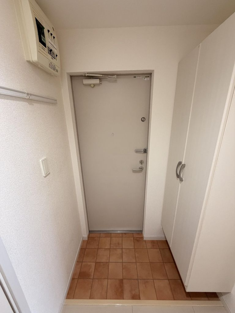 Regaro Place 戸畑の玄関