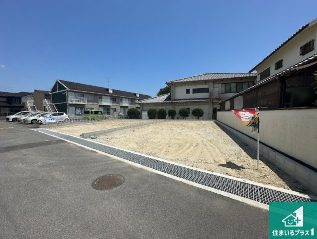 ●12(土)13(日)現地案内可能！　生駒郡斑鳩町龍田西　全2邸の外観|現在はこんな感じです。完成までが待ち遠しいですね。