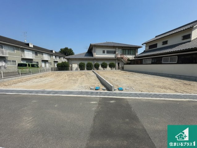 ●29(土)30(日)現地案内可能！　生駒郡斑鳩町龍田西　全2邸の外観|ご案内の際は現地集合はもちろん、ご自宅の送迎や最寄りの駅迄のお迎え等お気軽にご相談ください。