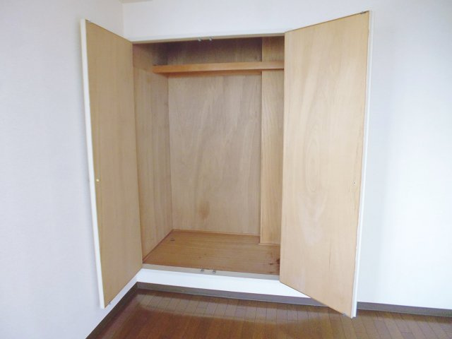 シャンポール西藤江Ⅱの収納