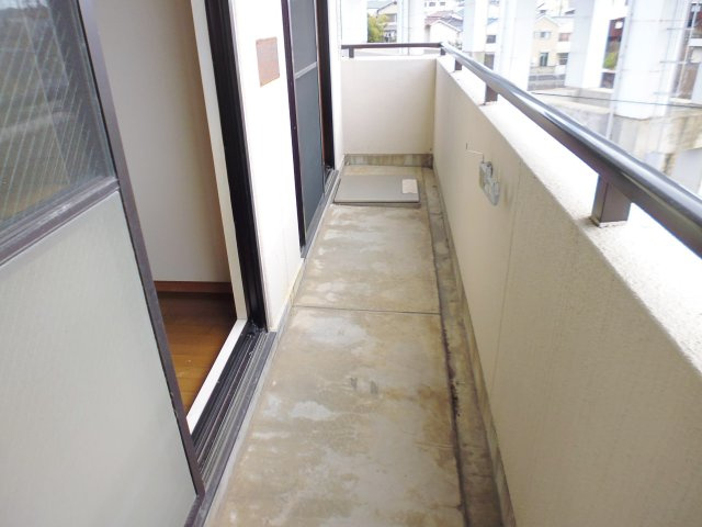 シャンポール西藤江Ⅱのバルコニー