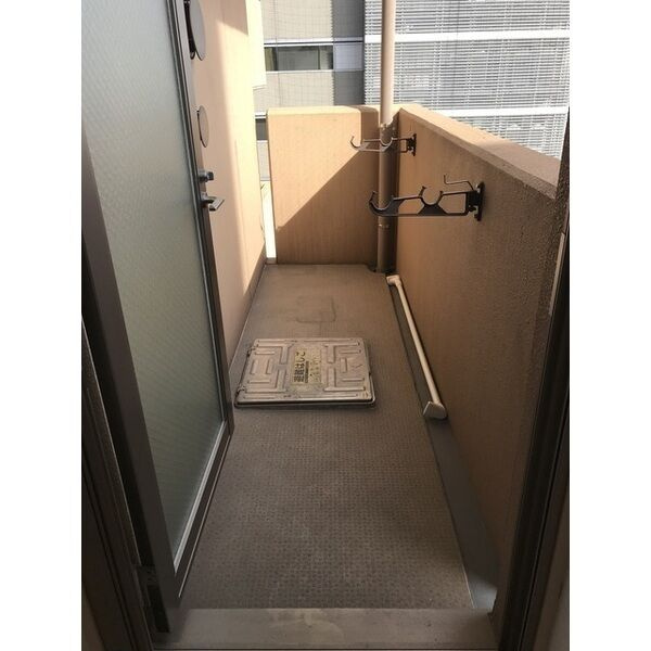 プレサンス名古屋STATIONザ・シティ　名古屋市賃貸　仲介手数料無料のバルコニー