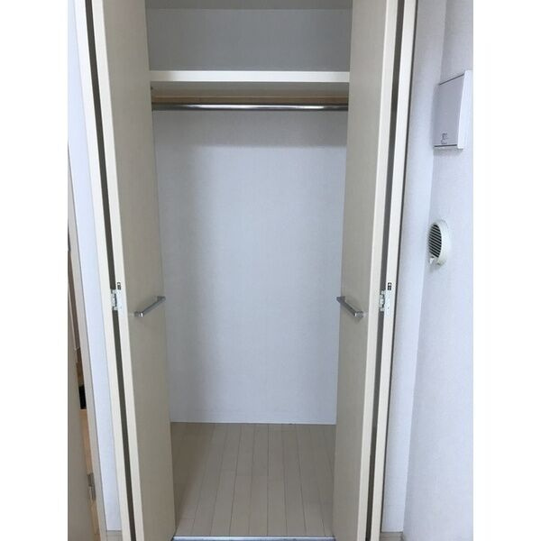 プレサンス名古屋STATIONザ・シティ　名古屋市賃貸　仲介手数料無料の収納