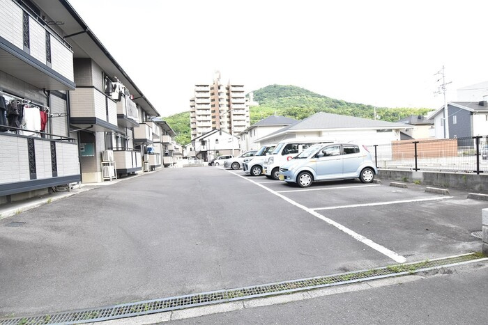 エトワール増田の駐車場|駐車場