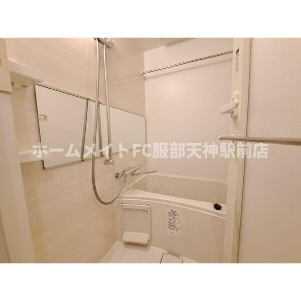 スプランディッド十三本町の浴室