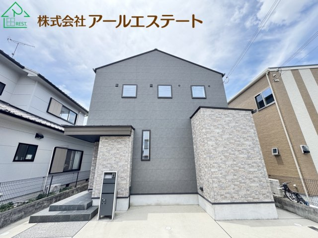 加古川市米田町平津　　　JR「宝殿駅」徒歩18分