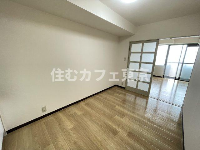 グランデ国立の居間・リビング