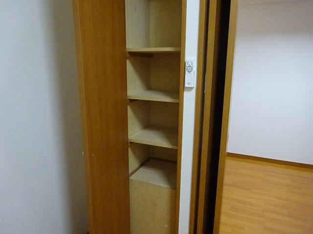 ライオンズマンション西麻布シティの収納