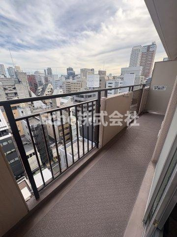 朝日プラザ心斎橋北のバルコニー