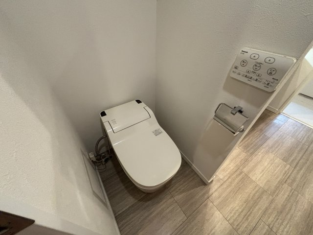 ユニーブル世田谷明大前のトイレ|シンプルで使いやすいトイレです
