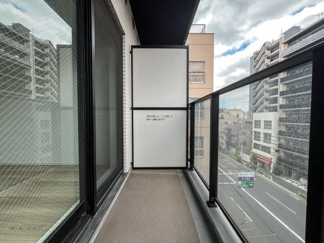 ＳＫＹＣＯＵＲＴ　Ｄ－ｉｂｅｒｔｅ　ＡＳＡＫＵＳＡのバルコニー