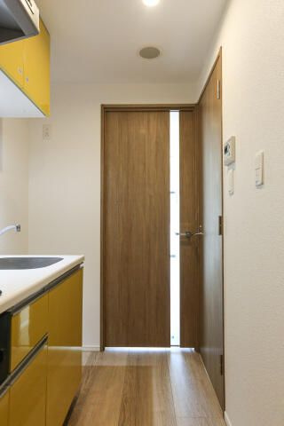 ＳＫＹＣＯＵＲＴ　Ｄ－ｉｂｅｒｔｅ　ＡＳＡＫＵＳＡの玄関