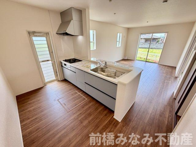 【新築】前橋市樋越町第4　６号棟(全６棟)　リーブルガーデン　新築建売分譲のキッチン|キッチンです