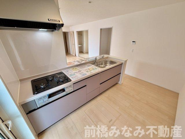 【新築】前橋市樋越町第4　５号棟(全６棟)　リーブルガーデン　新築建売分譲のキッチン|使いやすいキッチンです