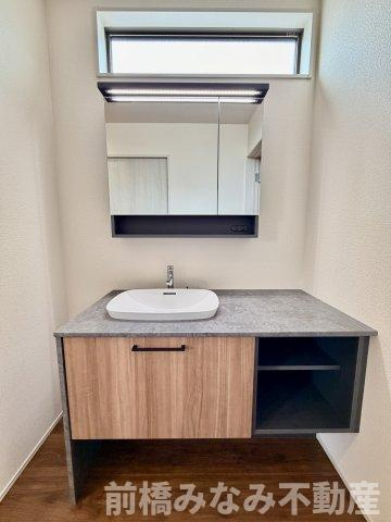【新築】前橋市富士見町時沢第12　５号棟(全５棟)　リーブルガーデン　新築建売分譲の独立洗面台|独立洗面台あり、毎朝おしゃれに忙しい女性の方におすすめです