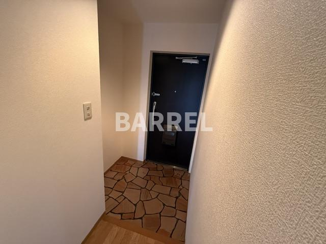 セレーノ花屋敷の玄関