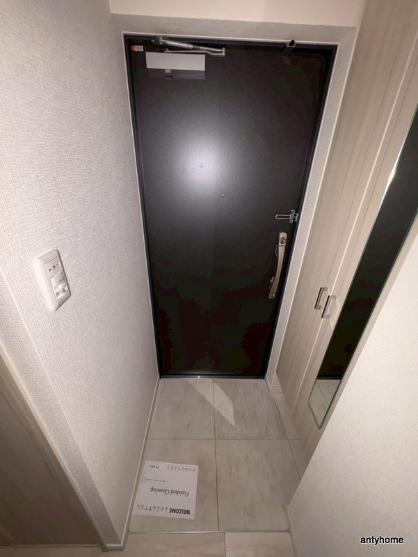 S-RESIDENCE南堀江　仲介手数料無料の玄関