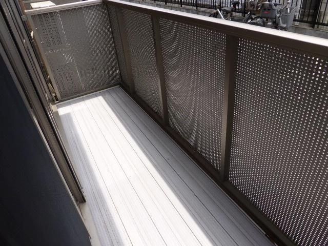 シャンブル　ヴィッツのバルコニー