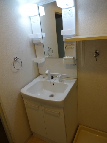 クレセール・フジの独立洗面台|入居中の為、以前の写真です。