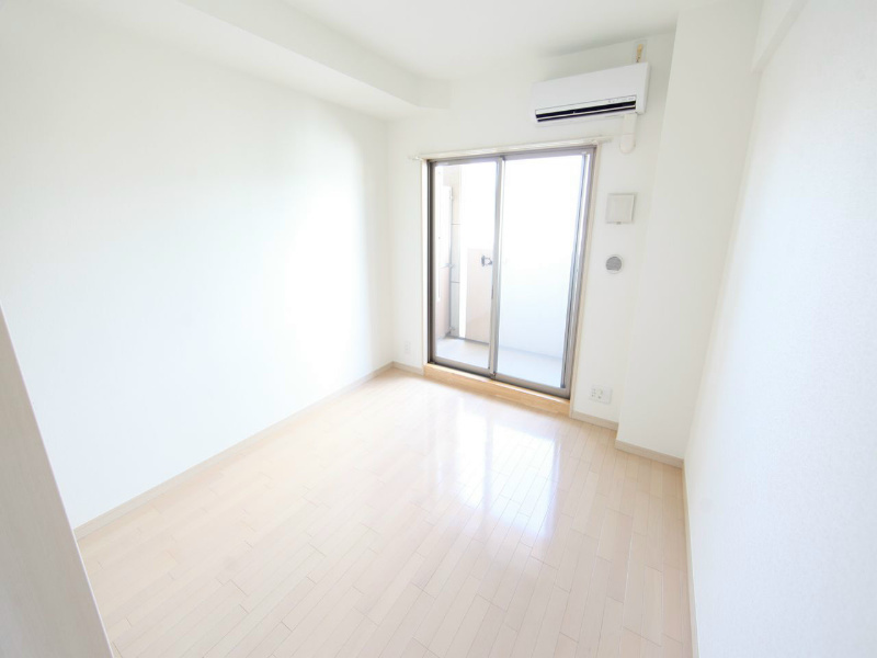 名古屋市中村区太閤通３丁目の賃貸マンションの居間・リビング