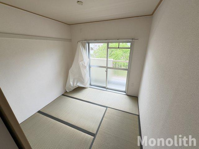 鶴山台39号棟の和室