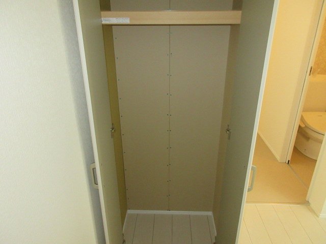 ｼｬﾝﾃ1628の収納