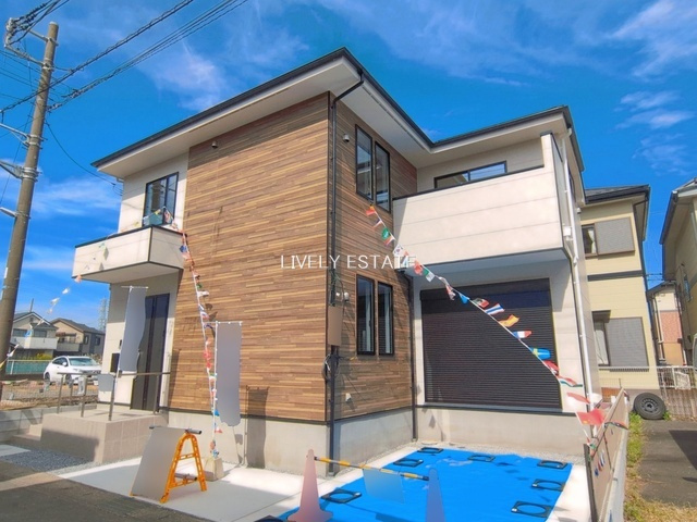 越谷市谷中町1丁目 新築分譲住宅