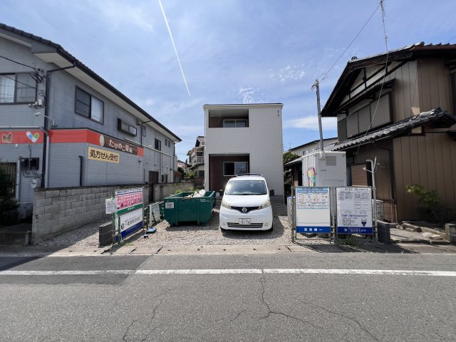 新築　藤岡市藤岡第13　Livele Garden.S　1号棟の駐車場|　駐車スペースは並列2台分可能です！
