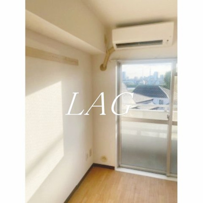 【居間・リビング】 | パレドール高砂Ⅰ | 洋室のお部屋です。