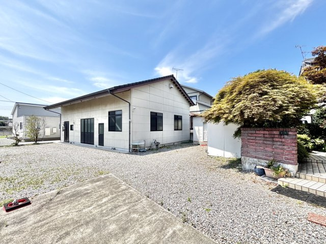 【中古戸建】前橋市総社町総社　の外観|■外観｜作業場付きのオウチです♪ぜひご見学ください！お気軽にお問い合わせください＾＾